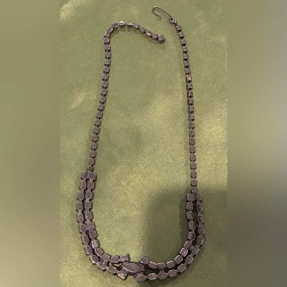 Vintage Rhinestone Necklace - Picture 2 of 2